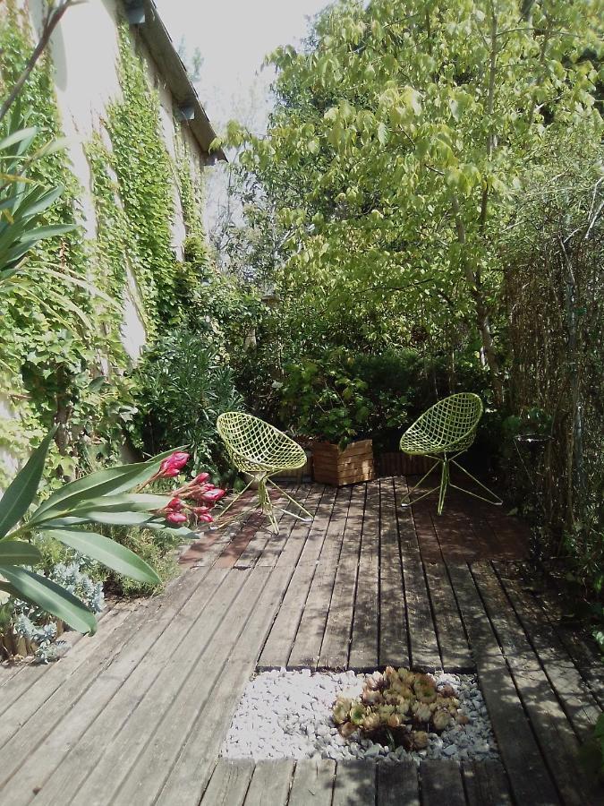 Le Domaine De Belle Bed and Breakfast LʼIsle-sur-la-Sorgue Εξωτερικό φωτογραφία