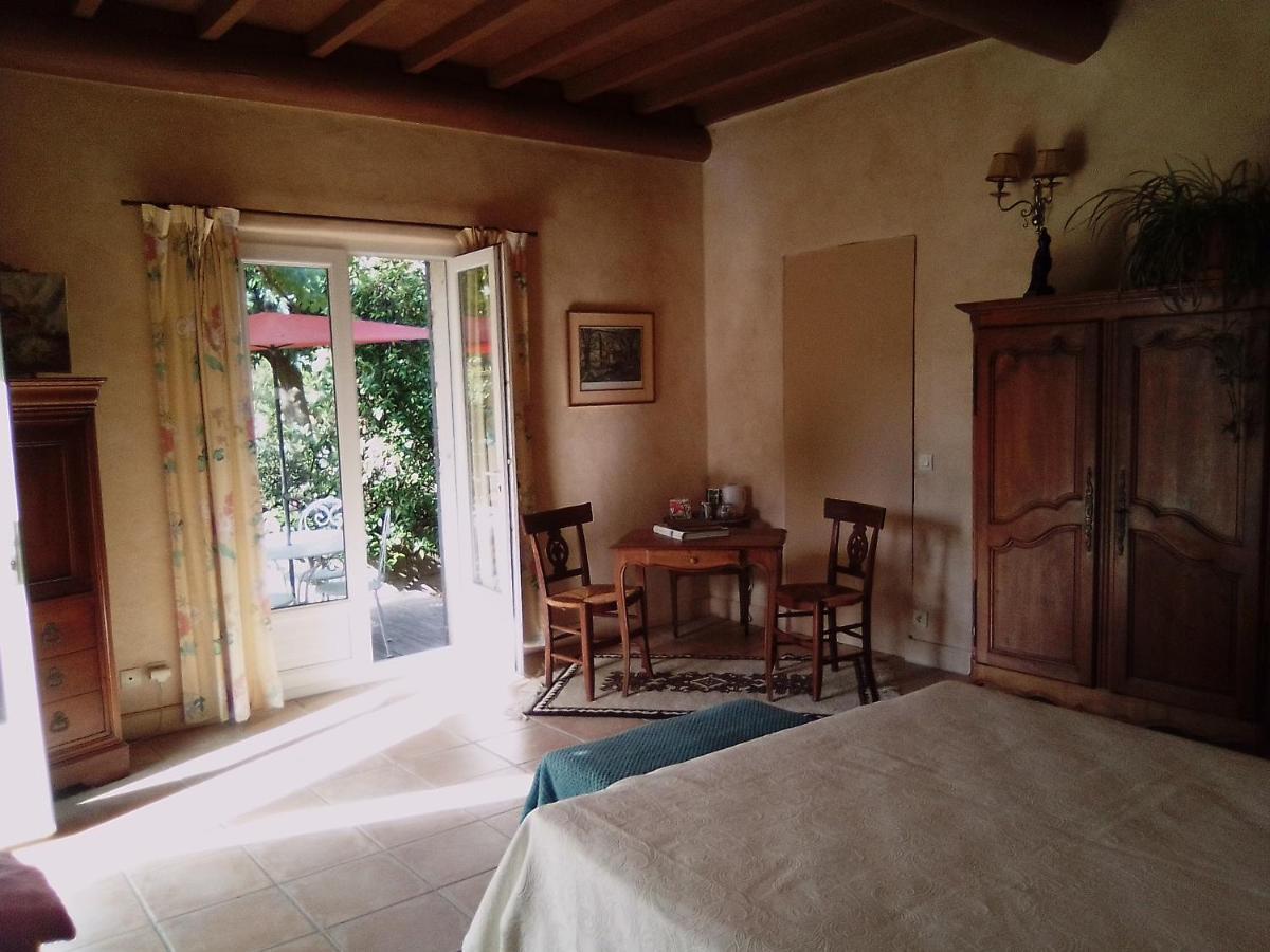 Le Domaine De Belle Bed and Breakfast LʼIsle-sur-la-Sorgue Εξωτερικό φωτογραφία